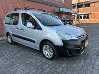 Gebraucht Citroën Berlingo Feel 99 PS (72 kW) 2016 Grau Van / Kleinbus