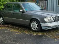 Brugt Mercedes E280 193 HK (141 kW) 1991 Grå Sedan