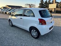 Gebraucht Toyota Yaris Basis 69 PS (50 kW) 2009 Weiß Kleinwagen