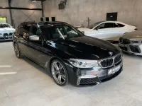 Gebraucht BMW 550 400 PS (294 kW) 2020 Saphirschwarz Kombi
