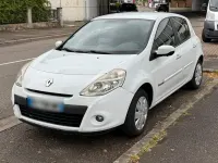 Gebraucht Renault Clio III 90 PS (66 kW) 2011 Weiß Kleinwagen