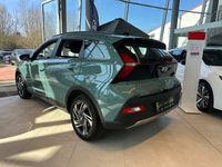 Gebraucht Hyundai Bayon Trend 101 PS (74 kW) 2023 Mangrove green / mic SUV