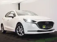 Gebraucht Mazda 2 Exclusive-Line 90 PS (66 kW) 2021 Arctic white cle Limousine