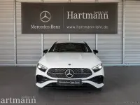 Gebraucht Mercedes A200 AMG 163 PS (119 kW) 2024 Polarweiß Kleinwagen