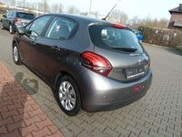 Gebraucht Peugeot 208 Active 82 PS (60 kW) 2019 Grau Kleinwagen
