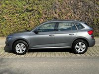 Neu Skoda 105 116 PS (85 kW) 2025 Grau Limousine