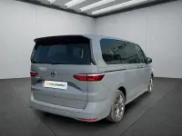 Używany VW Multivan 150 KM (110 kW) 2023 Szary Minivan