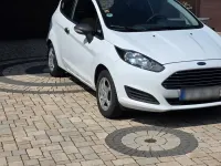 Gebraucht Ford Fiesta 60 PS (44 kW) 2013 Weiß Kleinwagen