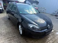 Gebraucht VW Golf VI Comfortline 105 PS (77 kW) 2013 Schwarz Kombi