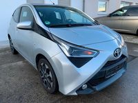Gebraucht Toyota Aygo 72 PS (52 kW) 2018 Silber Kleinwagen