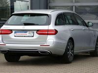 Gebraucht Mercedes E300 Avantgarde 306 PS (225 kW) 2020 Iridiumsilber metallic Kombi
