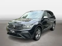 Gebraucht VW Tiguan Allspace Life 190 PS (139 kW) 2022 Deep black perleffekt SUV