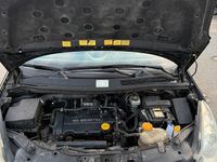 Gebraucht Opel Corsa 80 PS (58 kW) 2007 Schwarz Kleinwagen