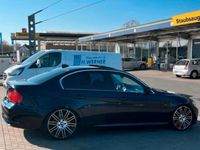 Gebraucht BMW 325 218 PS (160 kW) 2009 Blau Limousine