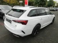 Gebraucht Skoda Octavia RS 245 PS (180 kW) 2022 Moonweiß (metallic) Kombi