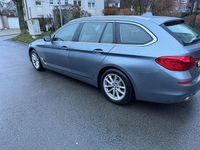 Gebraucht BMW 520 190 PS (139 kW) 2019 Blau Kombi