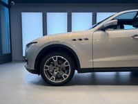 Gebraucht Maserati Levante 275 PS (202 kW) 2018 Gold SUV