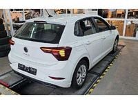 Gebraucht VW Polo Basis 80 PS (58 kW) 2022 Weiß Kleinwagen
