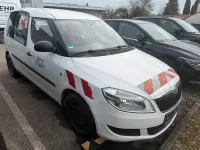 Gebraucht Skoda Roomster 69 PS (50 kW) 2011 Weiß Van / Kleinbus