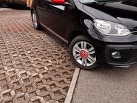 Używany VW up! Beats 75 KM (55 kW) 2017 Czarny Hatchback
