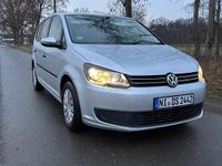 Gebraucht VW Touran 105 PS (77 kW) 2014 Silber Van / Kleinbus