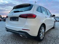 Gebraucht Mercedes B180 116 PS (85 kW) 2019 Weiß Van / Kleinbus