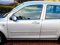 Gebraucht Mazda 2 80 PS (58 kW) 2007 Silber Kleinwagen