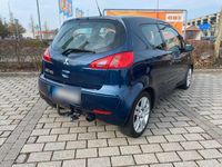 Gebraucht Mitsubishi Colt 95 PS (69 kW) 2006 Blau Kleinwagen