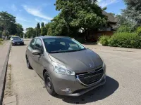 Gebraucht Peugeot 208 Active 95 PS (69 kW) 2012 Grau Kleinwagen