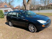 Gebraucht Ford Focus 100 PS (73 kW) 2001 Blau Kombi