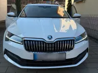 Gebraucht Skoda Superb 190 PS (139 kW) 2019 Weiß Kombi