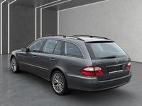 Gebraucht Mercedes E200 163 PS (119 kW) 2006 Grau Kombi