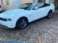 Gebraucht Ford Mustang 320 PS (235 kW) 2010 Weiß Cabrio