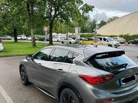 Gebraucht Infiniti Q30 122 PS (89 kW) 2016 Grau Limousine