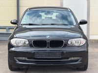 Gebraucht BMW 116 Advantage 122 PS (89 kW) 2008 Schwarz Kleinwagen