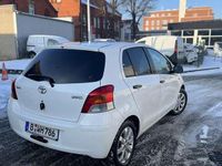 Gebraucht Toyota Yaris 86 PS (63 kW) 2010 Kombi