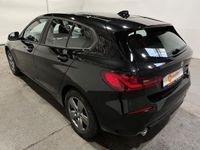 Gebraucht BMW 118 Advantage 150 PS (110 kW) 2022 Schwarz Kleinwagen
