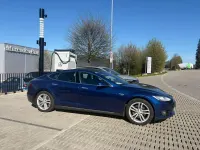 Usado Tesla Model S 311 kW (423 CV) 2016 Azul Utilitario
