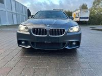 Gebraucht BMW 530 M Sport 258 PS (189 kW) 2016 Grau Kombi