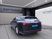 Gebraucht VW Passat 150 PS (110 kW) 2024 Schwarz Kombi