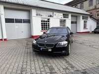 Gebraucht BMW 530 245 PS (180 kW) 2011 Schwarz Kombi