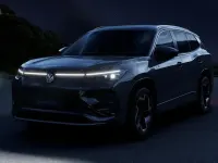 Neu VW Tayron R-line 150 PS (110 kW) 2026 Uranograu SUV