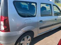 Gebraucht Dacia Logan 87 PS (63 kW) 2009 Silber Kombi