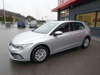 Gebraucht VW Golf VIII 116 PS (85 kW) 2021 Silber Limousine