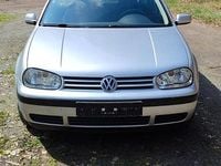 Second-hand VW Golf IV 75 CP (55 kW) 2002 Argintiu Berlinǎ