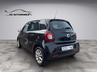 Second-hand Smart ForFour Basis 71 CP (52 kW) 2016 Negru Hatchback