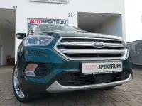 Gebraucht Ford Kuga Titanium 179 PS (131 kW) 2017 Grün SUV
