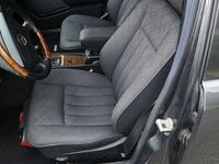 gebraucht Mercedes E220 T (S124) 150PS Automatik mit Klima+eSSD-TÜV neu