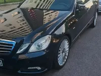 Gebraucht Mercedes E250 204 PS (150 kW) 2009 Schwarz Kombi
