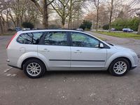 Gebraucht Ford Focus 109 PS (80 kW) 2006 Silber Kombi